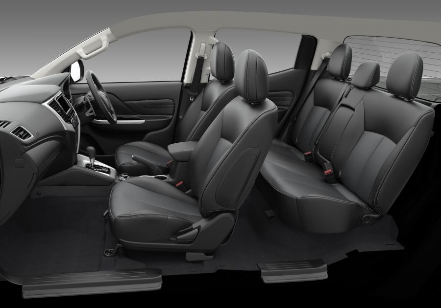 Интерьер Mitsubishi Triton Double Cab 2018 года  (TH) (фото 26 из 28)